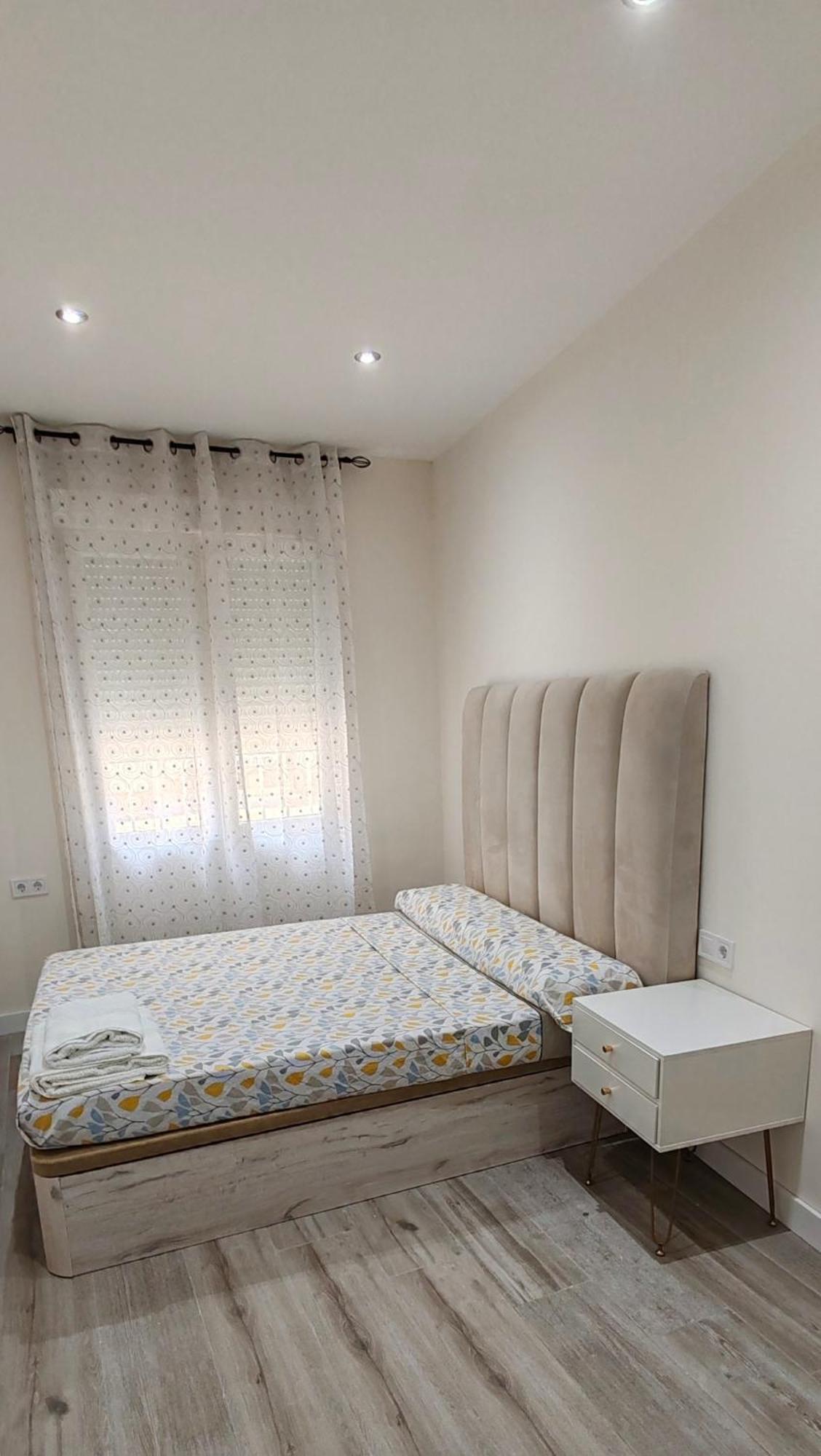 Casa El Oasis Apartment Madrid Exterior photo